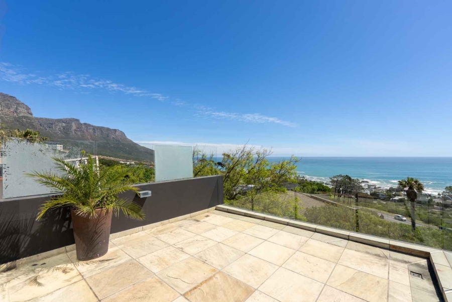 5 Bedroom Property for Sale in Camps Bay Western Cape